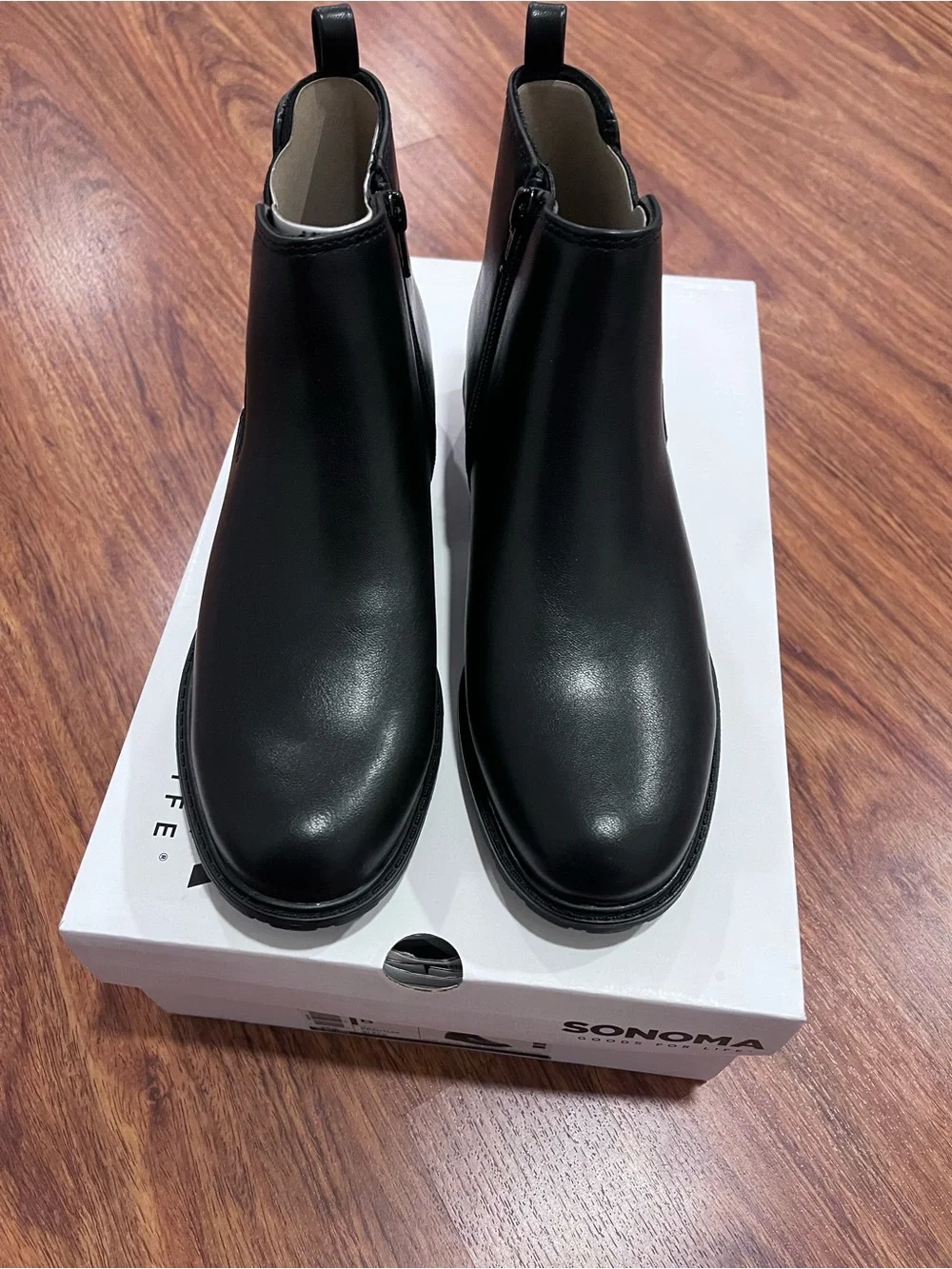 Sonoma Black Chelsea Ankle Boots with Elastic Panels